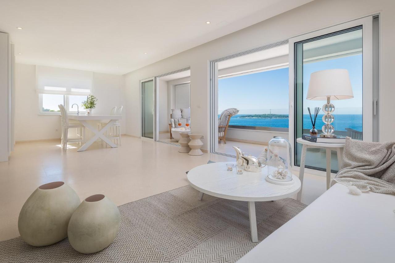 Luxury Seafront Villa Primosten Glamour With Private Pool, Sauna And Gym At The Beach In Primošten Eksteriør bilde